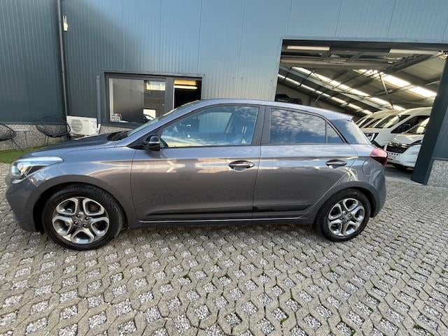 Hyundai i20 Benzine - AUTOMAAT - Slechts 21000 km !, Autos, Hyundai, Argent ou Gris, Euro 6, Entreprise, https://public.car-pass.be/vhr/c8a7fd31-7abe-4862-9a0f-3af85afb398c