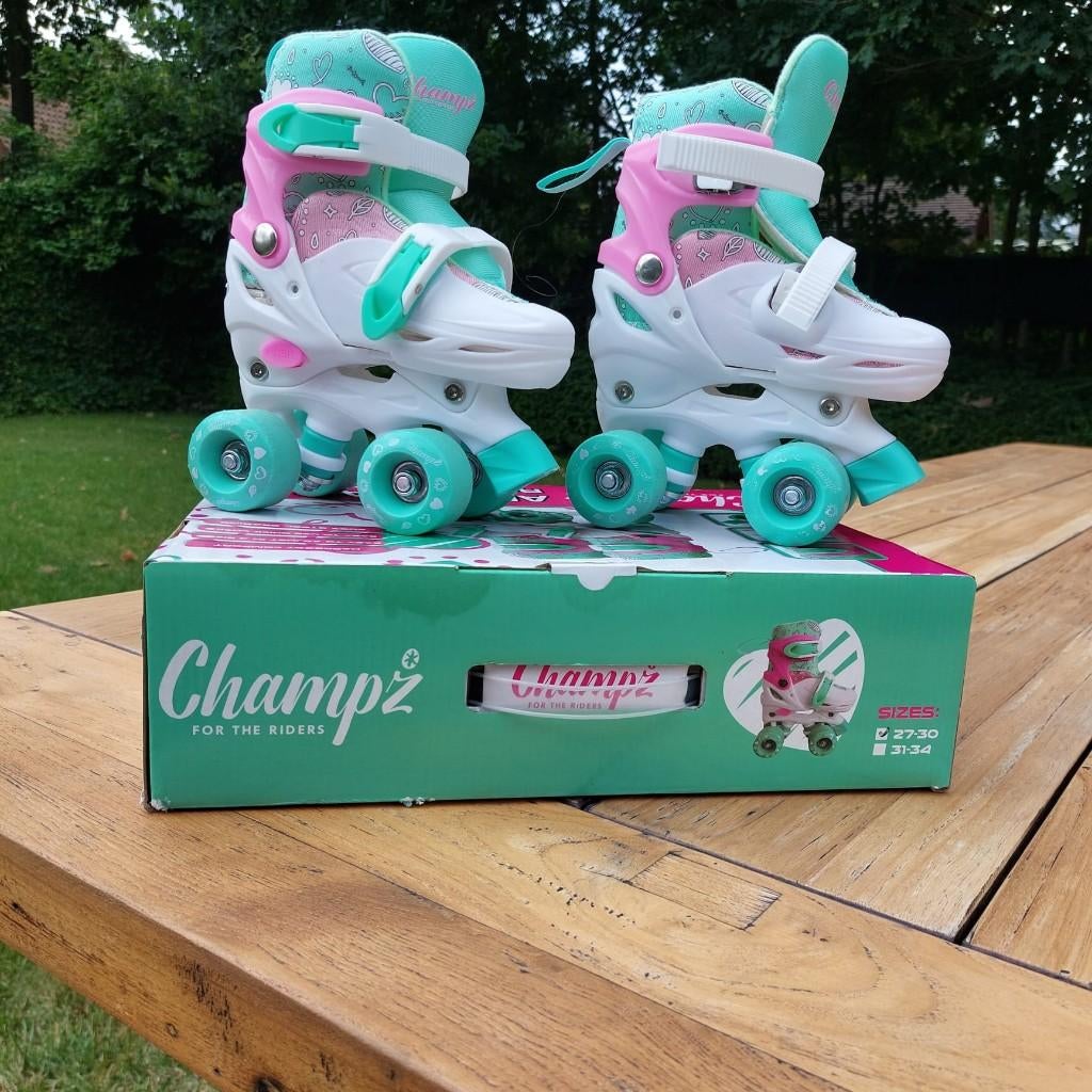 CHAMPZ Rolschaatsen - maat 27-30 + Champz Helm, Kinderen en Baby's, Ophalen, Verstelbaar, Kinderen, Zo goed als nieuw
