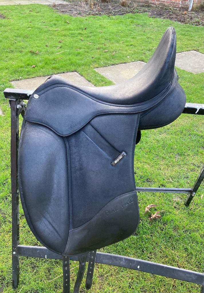 Zadel; Wintec Isabell Werth 17,5 inch Zwart, Dieren en Toebehoren, Ophalen of Verzenden, Gebruikt, Dressuur