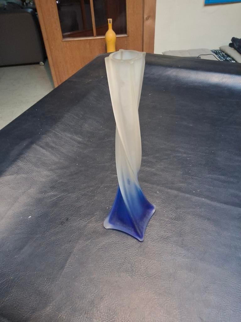 Vaas, Antiek en Kunst, Ophalen