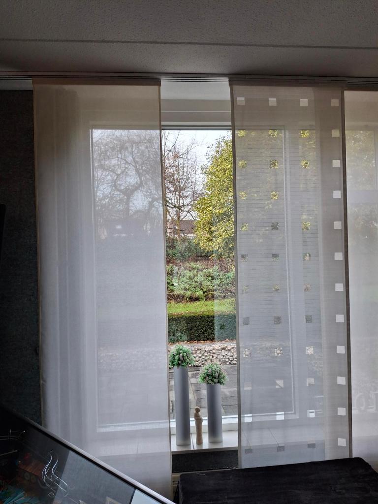 Paneel gordijnen, Huis en Inrichting, Stoffering | Gordijnen en Lamellen, Ophalen, Gebruikt, 200 cm of meer, Beige