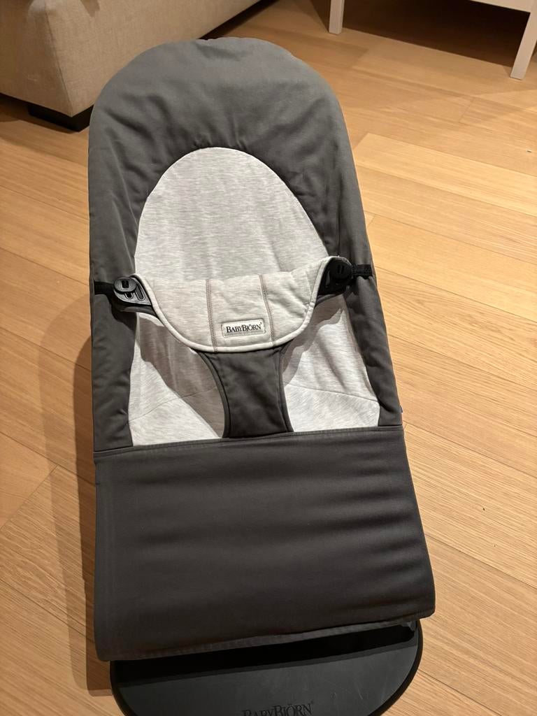 Babybjorn Wipper / Relax met speelboog en hoes, Kinderen en Baby's, Wipstoeltjes, Ophalen, Zo goed als nieuw