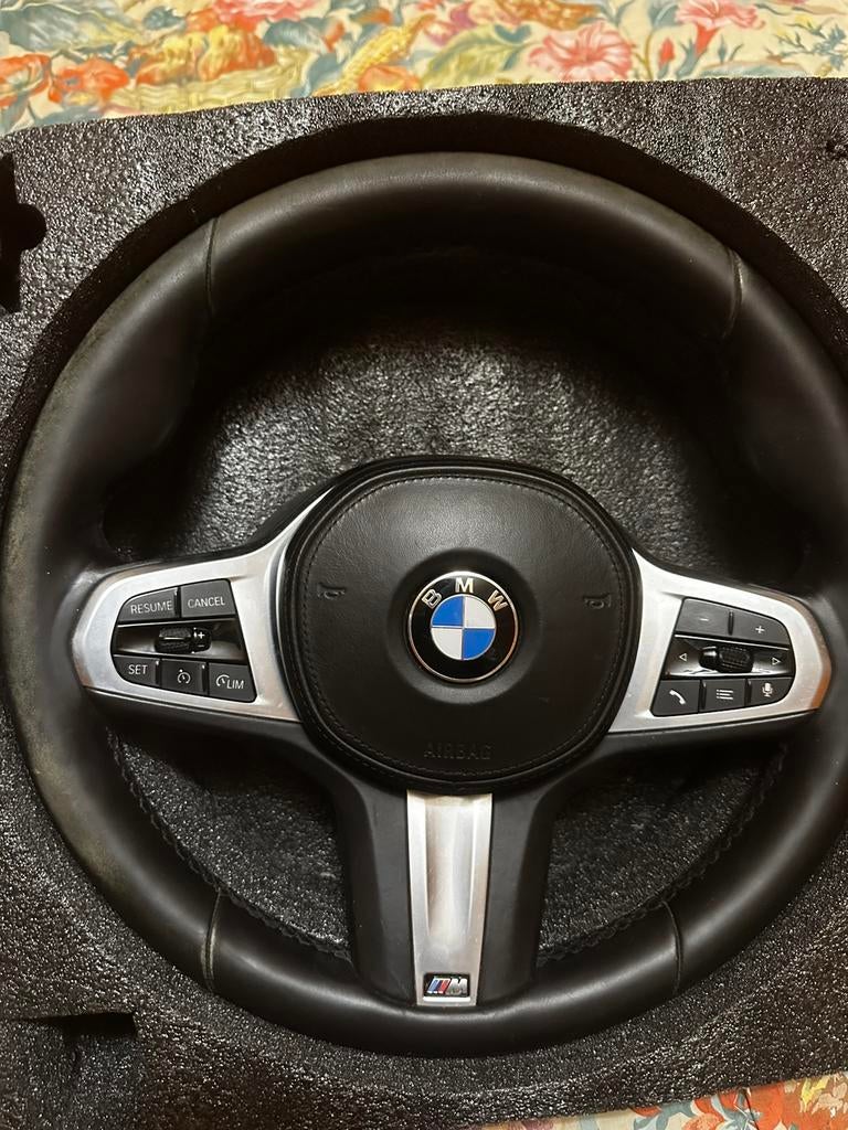 Volant m bmw g20 g21 g01 g02 g08 g22 g23 g26 g29 g42 f40 f44, Enlèvement, Utilisé, BMW