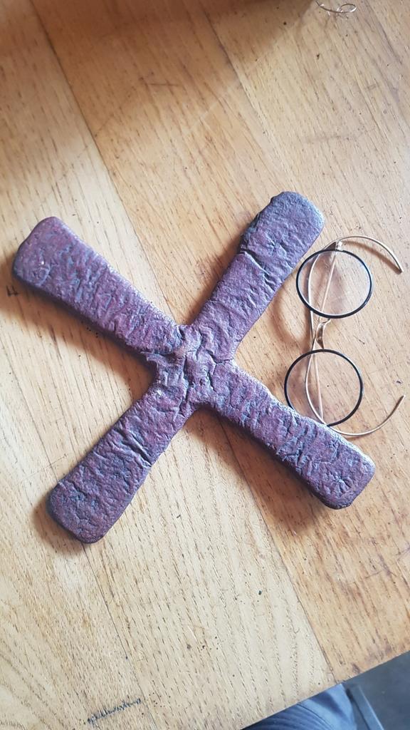 Croix du Katanga authentique, Antiek en Kunst, Antiek | Brons en Koper, Koper, Ophalen of Verzenden