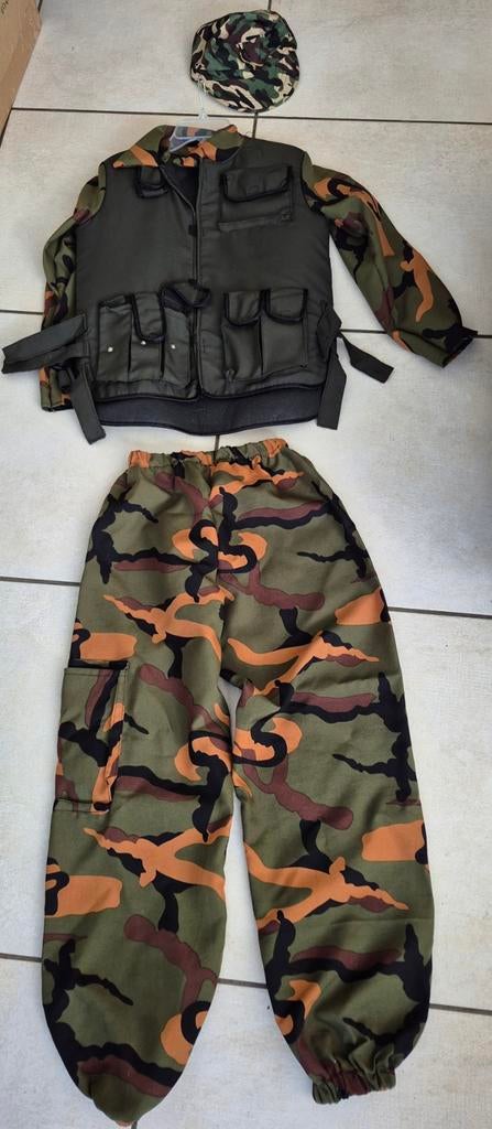 Karnaval kostuum, Ophalen