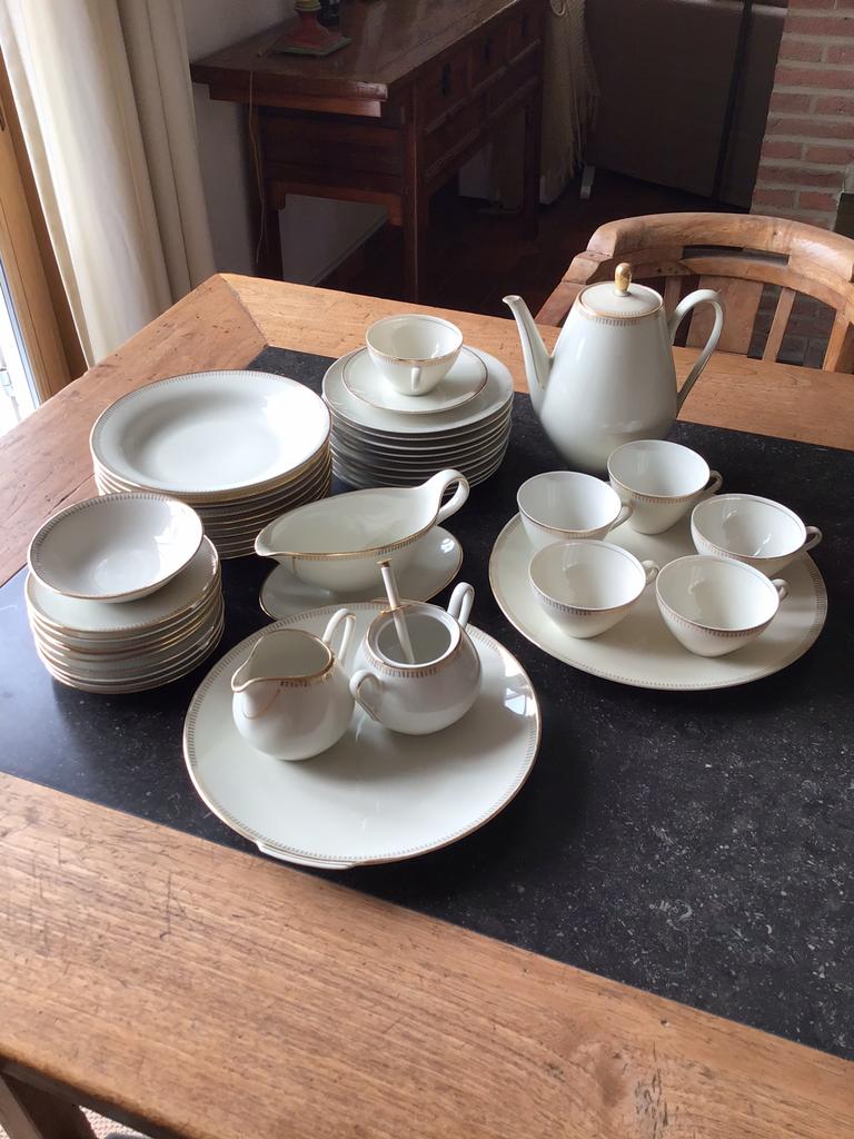 Service Bavaria Winterling Marktleuthen Astrid., Antiquités & Art, Enlèvement