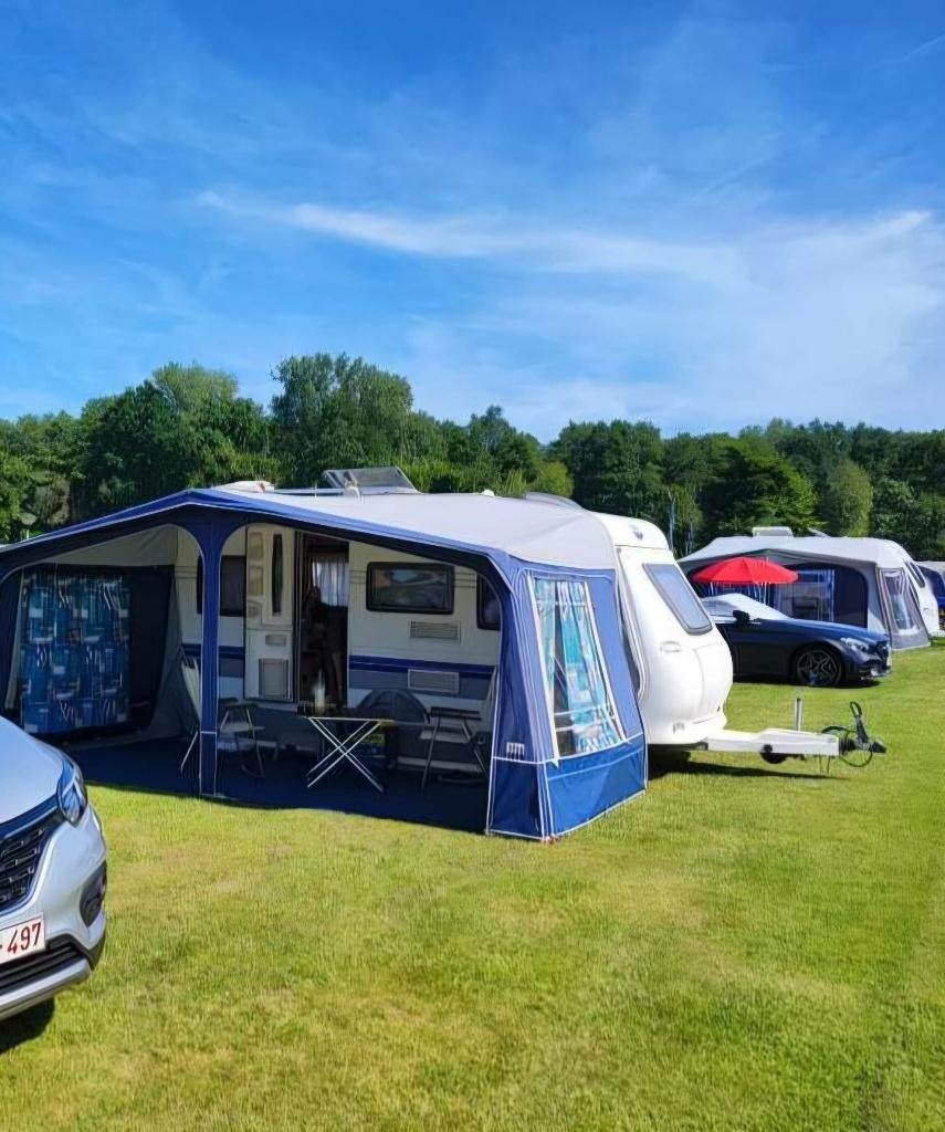 Caravane Hobby 450 de luxe, Jusqu'à 4, Hobby, Lit transversal, Particulier