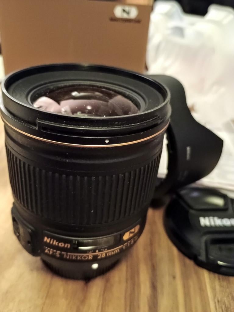 Lenzen - Objectieven - Nikon FX en DX - RRS LCF-10 B, Ophalen