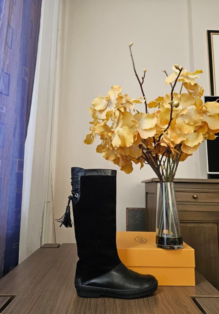 Nieuwe leren laarzen van Tods!, Ophalen of Verzenden, Nieuw