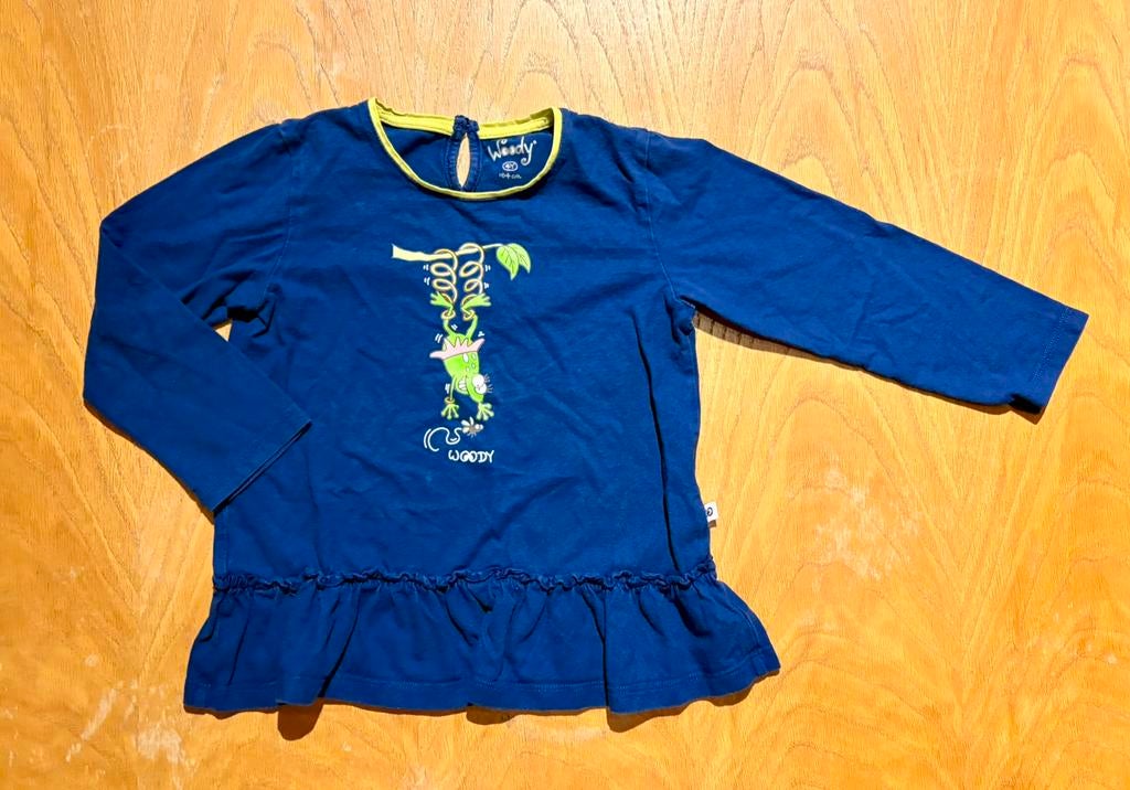 Woody T-shirt - blauw, 4 jaar, grappig kikkerpatroon, Kinderen en Baby's, Babykleding | Maat 86, Gebruikt, Meisje, Shirtje of Longsleeve