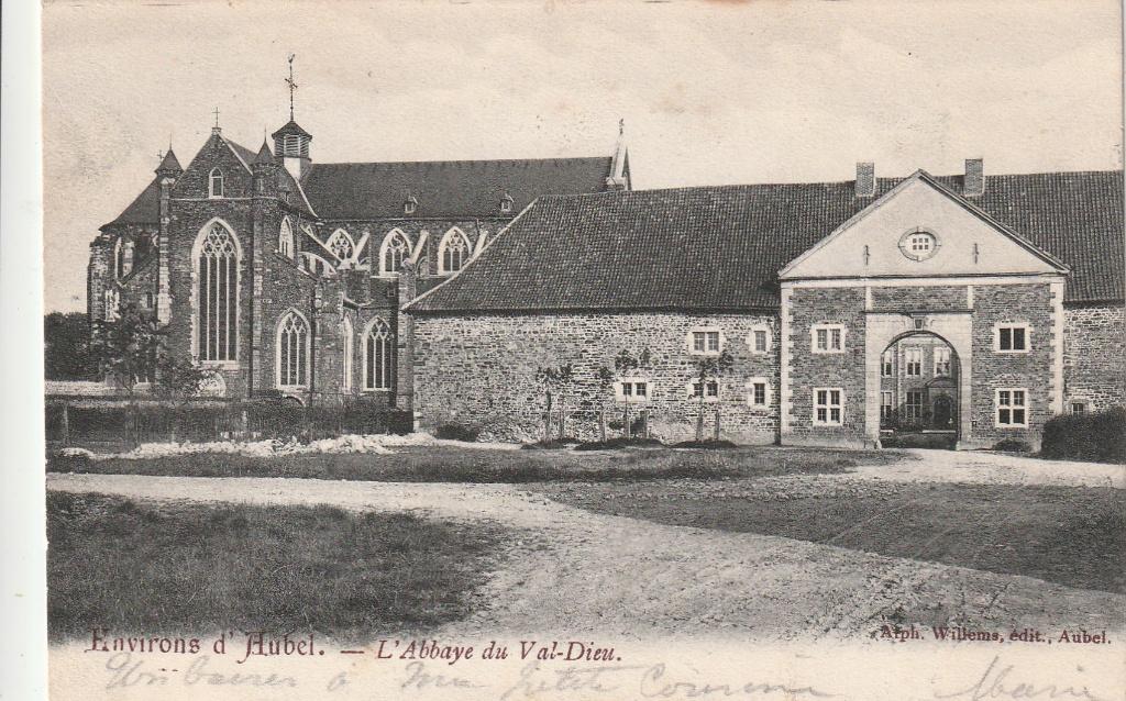 Aubel, Collections, Envoi