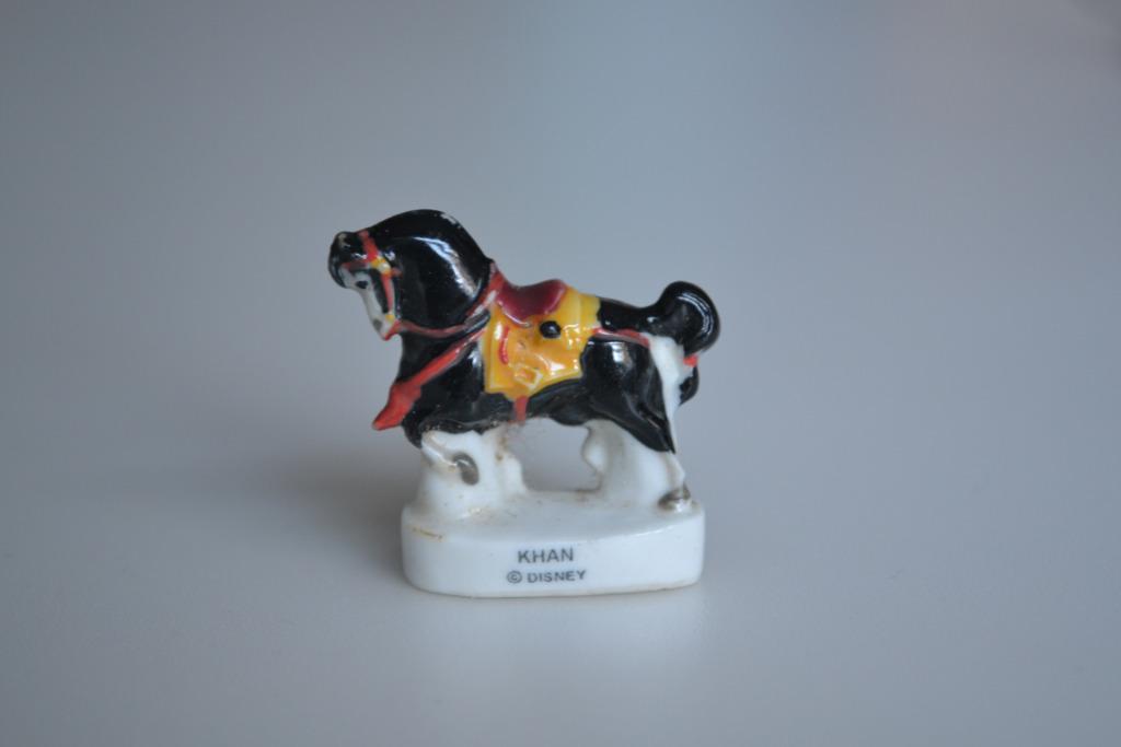 fève galette des rois / Khan / personnage de Mulan / Disney, Collections, Enlèvement, Utilisé