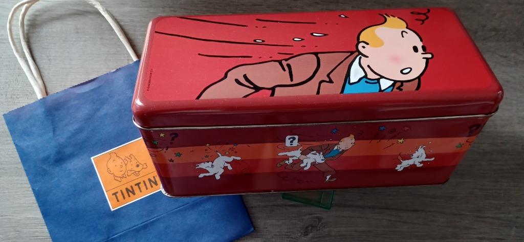 KUIFJE dozen, Verzamelen, Ophalen of Verzenden, Kuifje, Zo goed als nieuw, Gebruiksvoorwerp