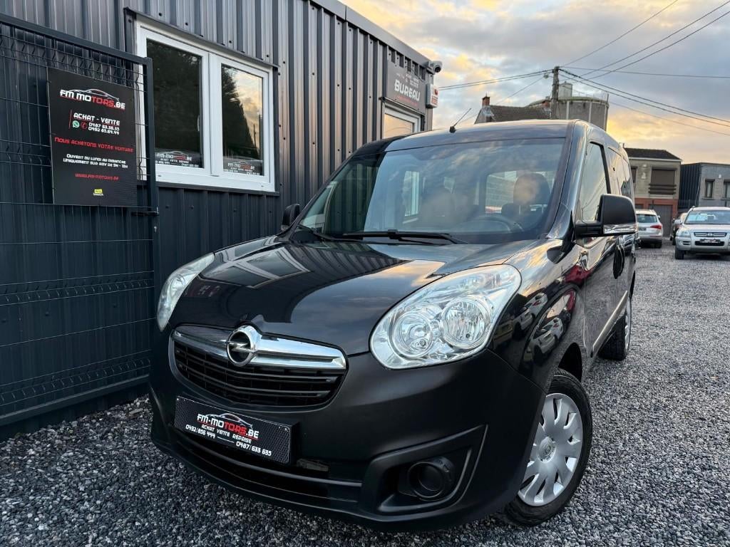 Fiat Doblo 1.4i / 1e Main / Clim / 5pl / Entretien + CT OK, Autos, Fiat, Euro 5, Doblo, Entreprise, Boîte manuelle