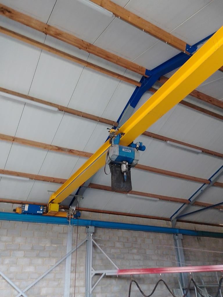 Rolbrug volledige constructie met abus takel 3,2 t., Ophalen, Zo goed als nieuw, Elektrisch