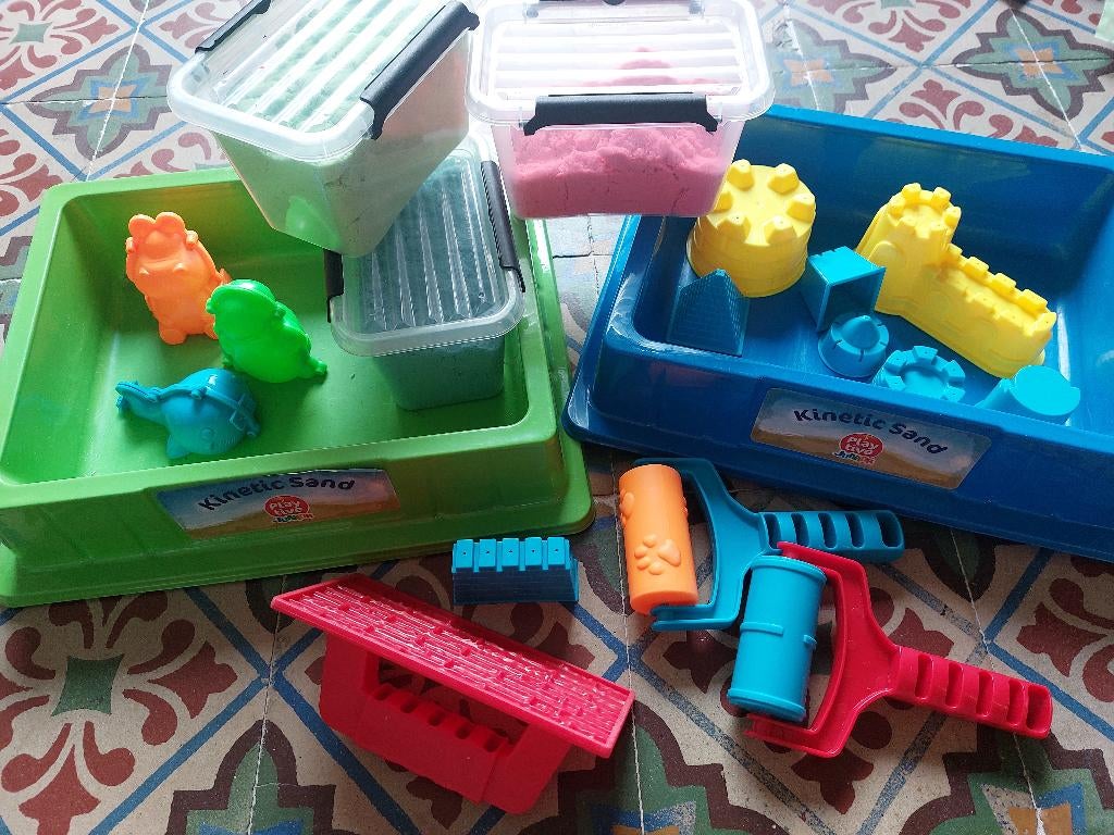 Kinetic sand playtive, Kinderen en Baby's, Ophalen of Verzenden, Gebruikt, Knutselen