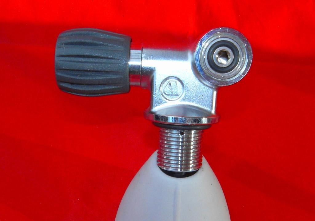 Robinet de plongée APEKS Mono 232 Bars, Enlèvement ou Envoi, Comme neuf, Autres types