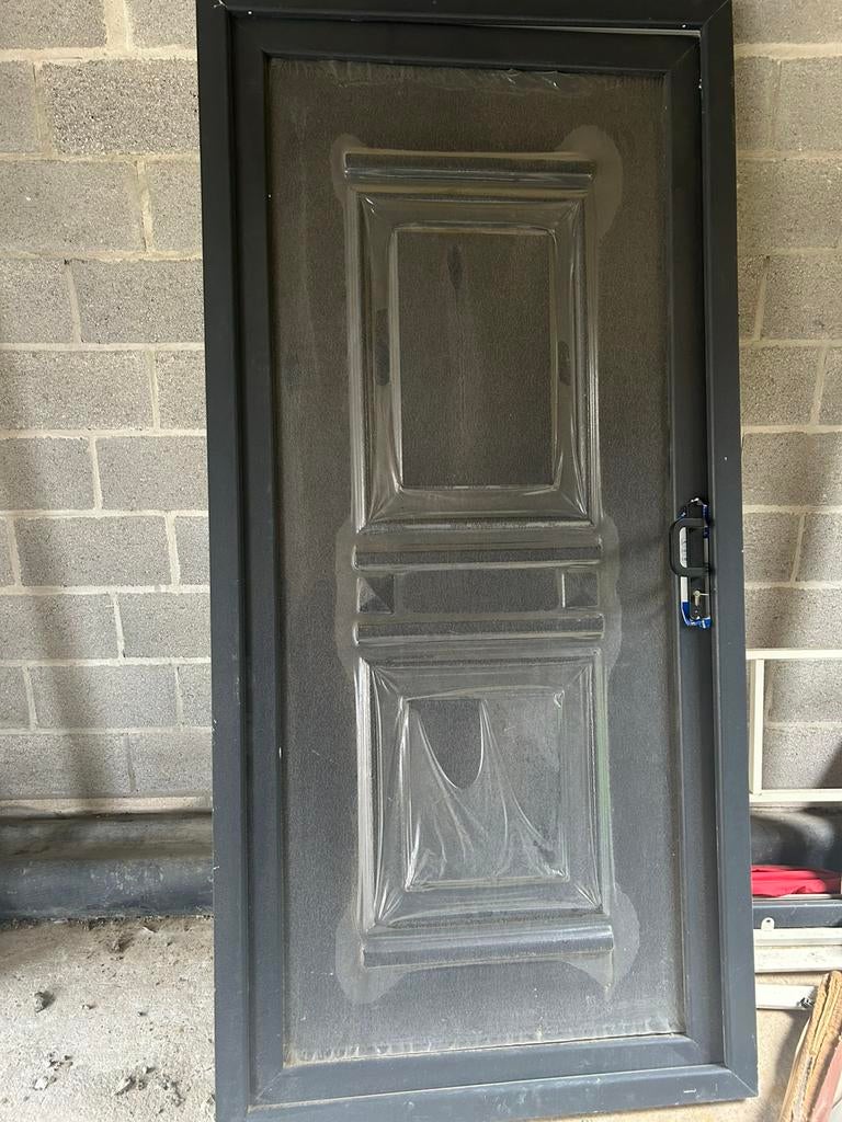 4 portes d’entree PVC, Ophalen, Zo goed als nieuw