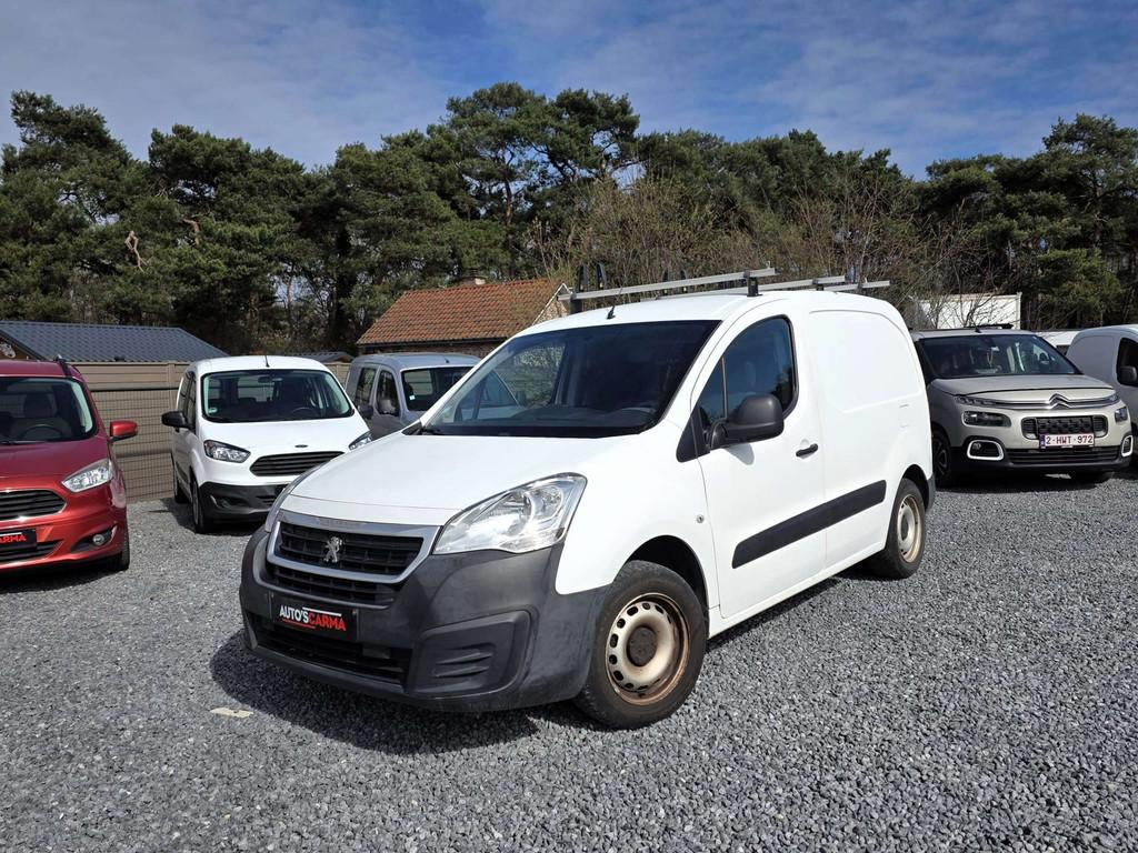 Peugeot Partner 1.6 HDI Lichte Vracht Navi Camera CruiseC Pa, Autos, Peugeot, Achat, Entreprise, 3 places, 5 portes