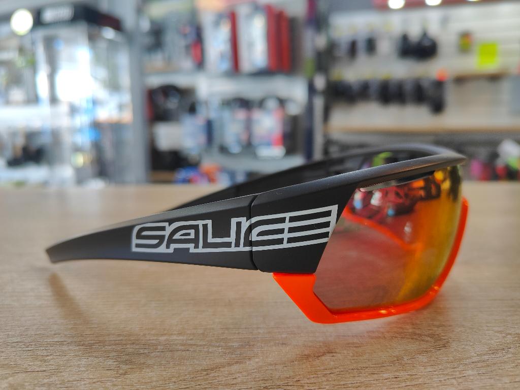 Nieuwe fietsbril van het merk salice, Fietsen en Brommers, Ophalen of Verzenden, Nieuw, Dames, Bovenkleding