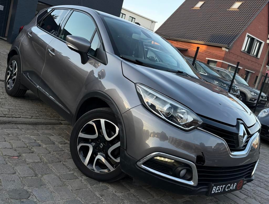 Renault Captur 1.5dCi * 2014, Auto's, Renault, Euro 5, Stof, 4 cilinders, Bedrijf