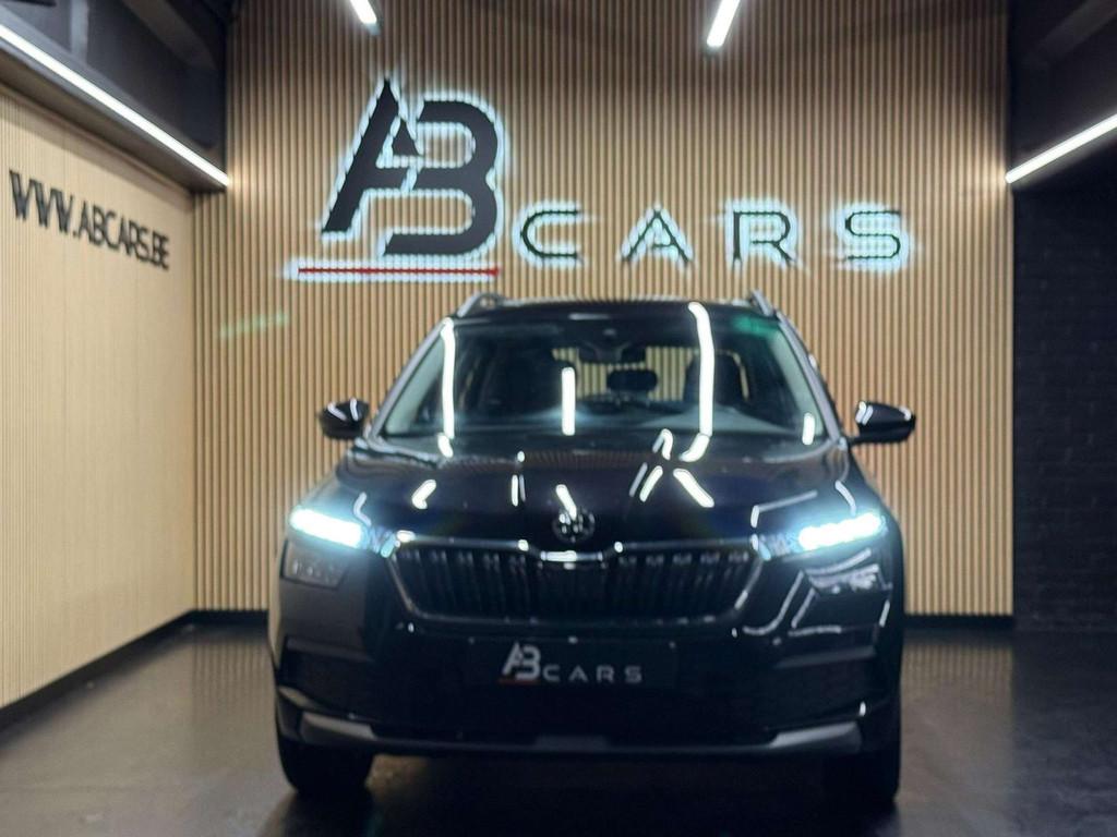 Skoda Kamiq Kamiq 1.0 TSI Ambition * GARANTIE 12 MOIS * SPOR, Autos, Skoda, 1730 kg, Achat, Entreprise, Noir