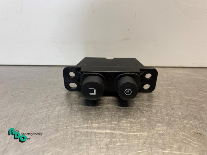 Commutateur d'un Nissan Note (Note 13-), Autos : Pièces & Accessoires, Tableau de bord & Interrupteurs, Nissan, Utilisé, 3 mois de garantie