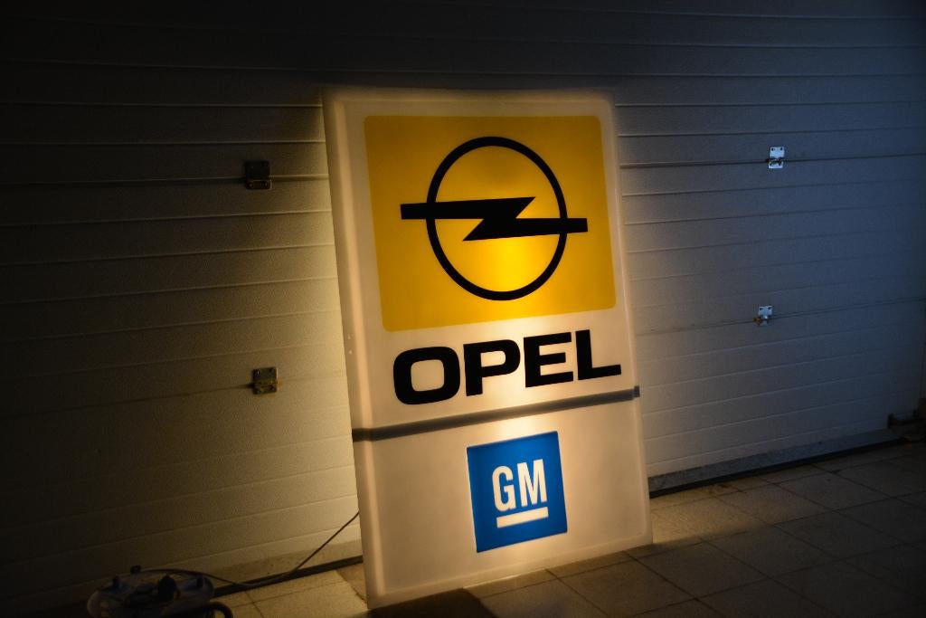 opel dealer xxl lichtreclame lichtbak zeldzaam!, Verzamelen, Ophalen, Zo goed als nieuw, Lichtbak of (neon) lamp