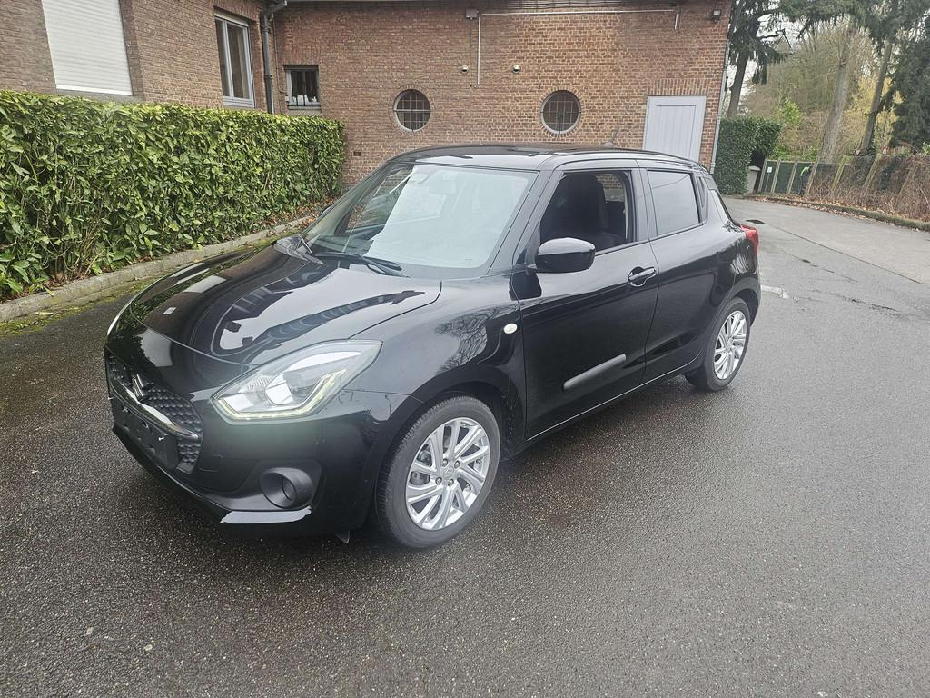 Suzuki Swift AUTOMATIQUE Swift 1.2i SHVS GL 12V (bj 2023), Auto's, Suzuki, Stof, Gebruikt, 4 cilinders, 5 deurs