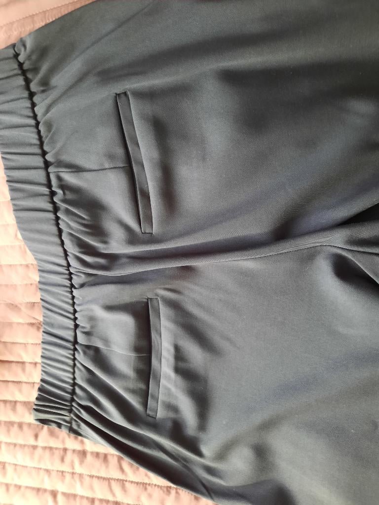 Nieuwe marineblauwe damesbroek laag 15 cm. Yaya, Kleding | Dames, Autre, Ophalen, Nieuw