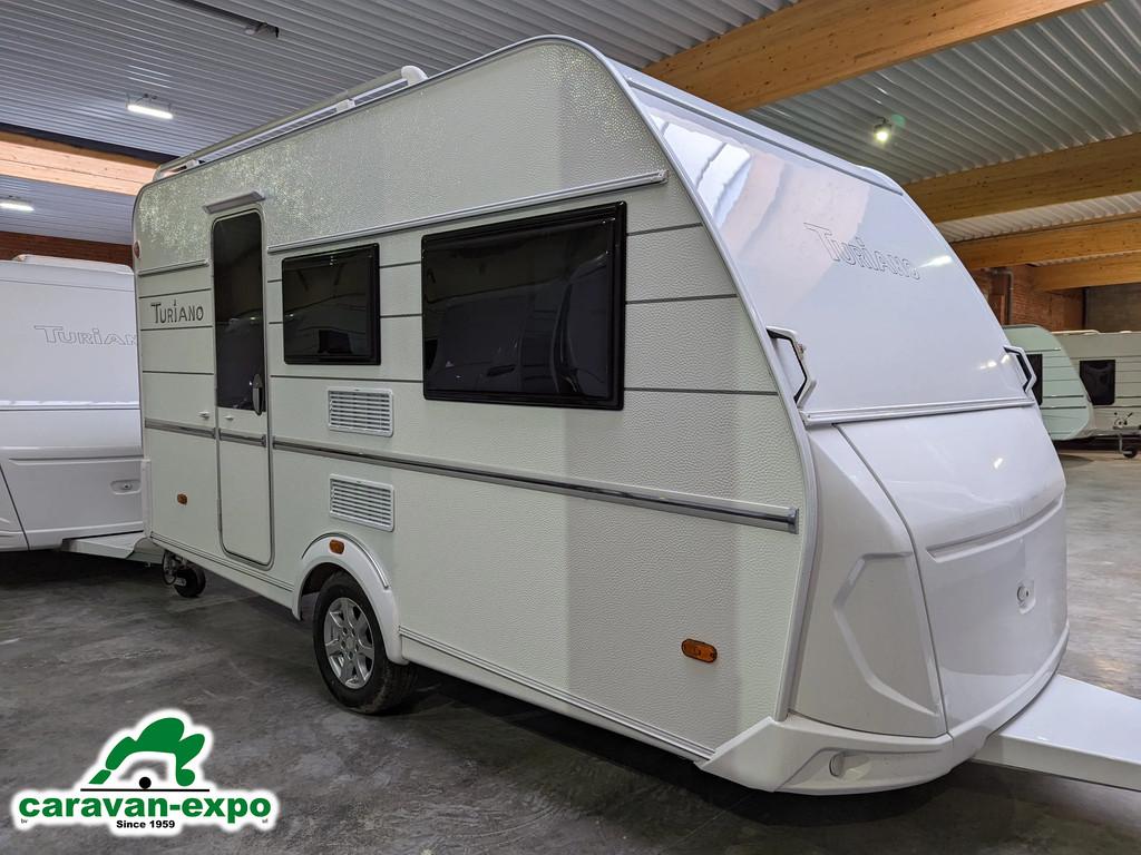 TABBERT TURIANO 390 QD/F 2025, Caravans en Kamperen, Caravans, Bedrijf, 750 - 1000 kg, Tot en met 3, Tabbert