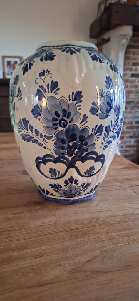 Handpainted delft vaas 25 jaar elba's kleding, collectors, Ophalen