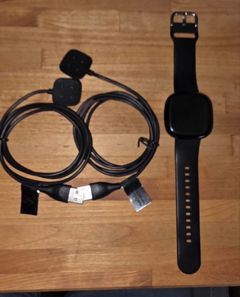 Fitbit versa 3, Ophalen, Gebruikt, Overige merken, Waterdicht