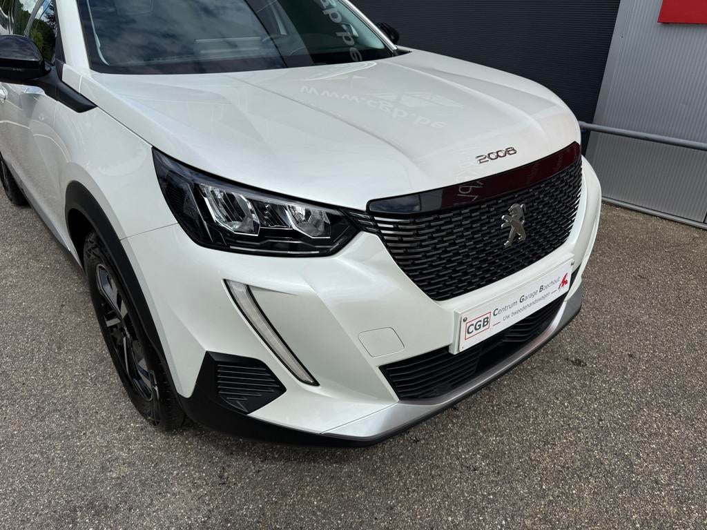 Peugeot 2008 12 PureTech 100pk ALLURE PACK topper, Auto's, Peugeot, Voorwielaandrijving, Gebruikt, 1199 cc, Wit