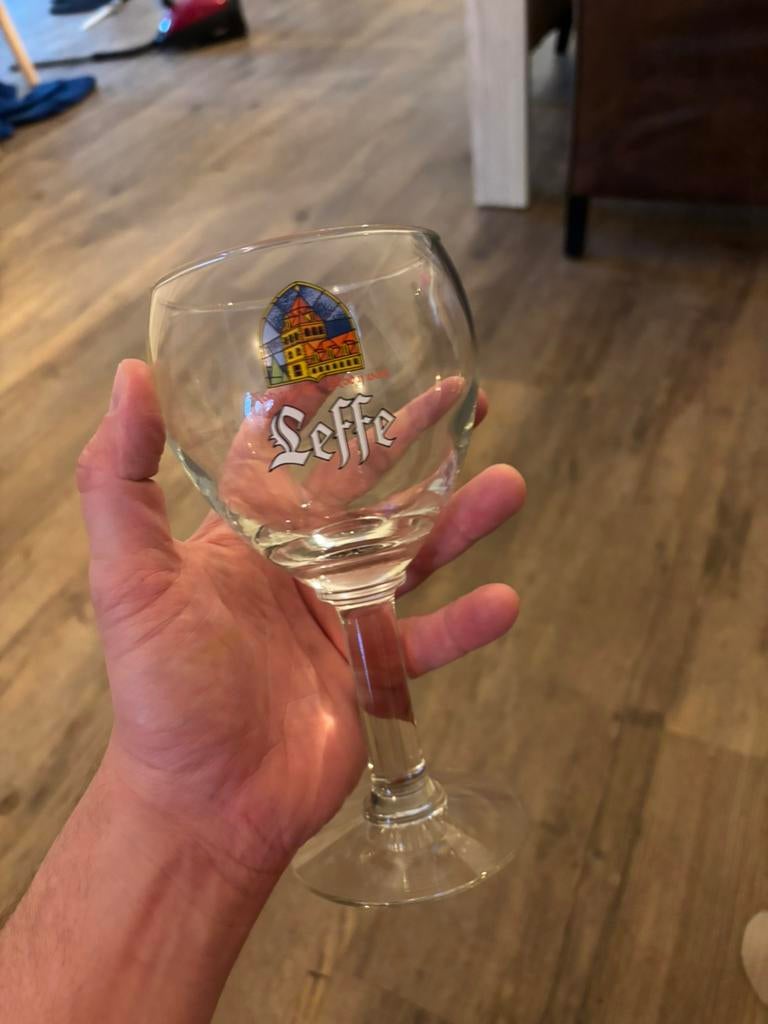 Bierglas Leffe, Verzamelen, Glas en Drinkglazen, Ophalen of Verzenden, Bierglas