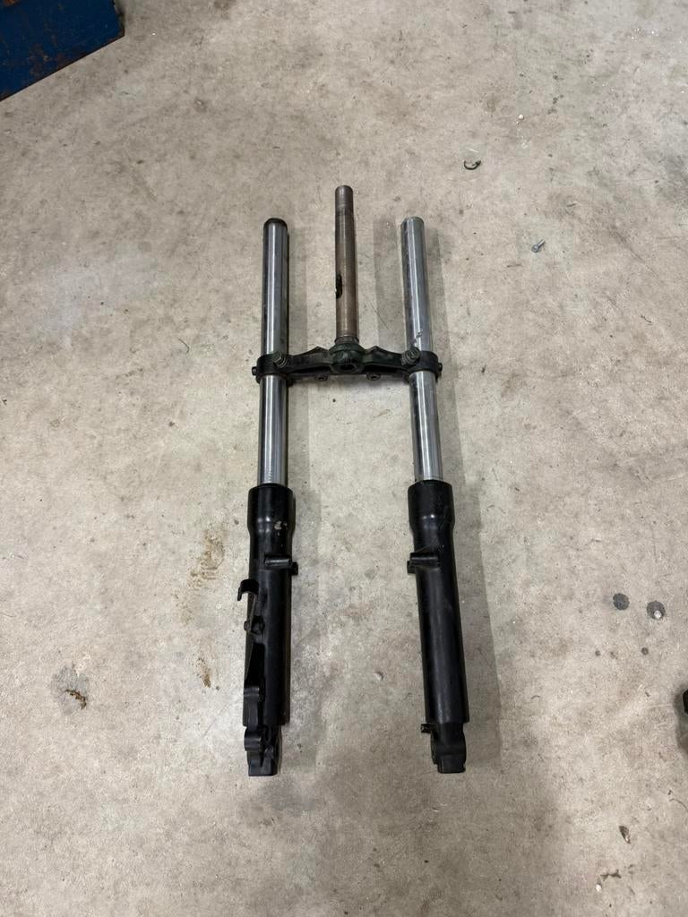 Voorvork dax, Enlèvement