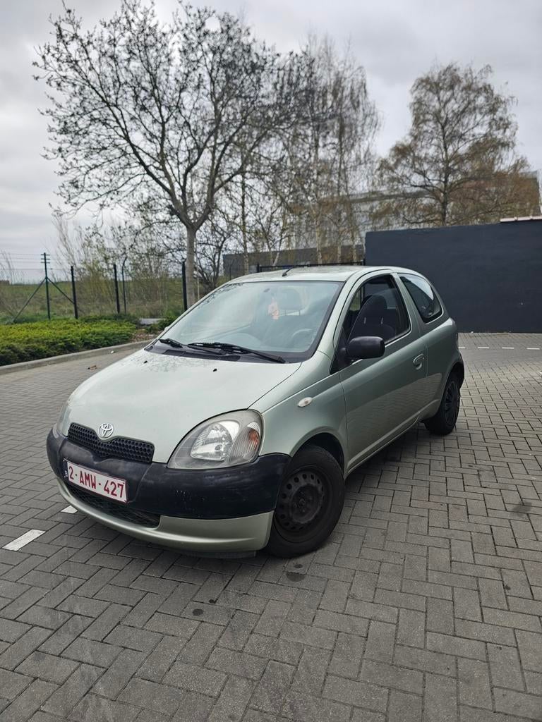 Toyota Yaris, Autos, Achat, 998 cm³, Boîte manuelle, 5 places