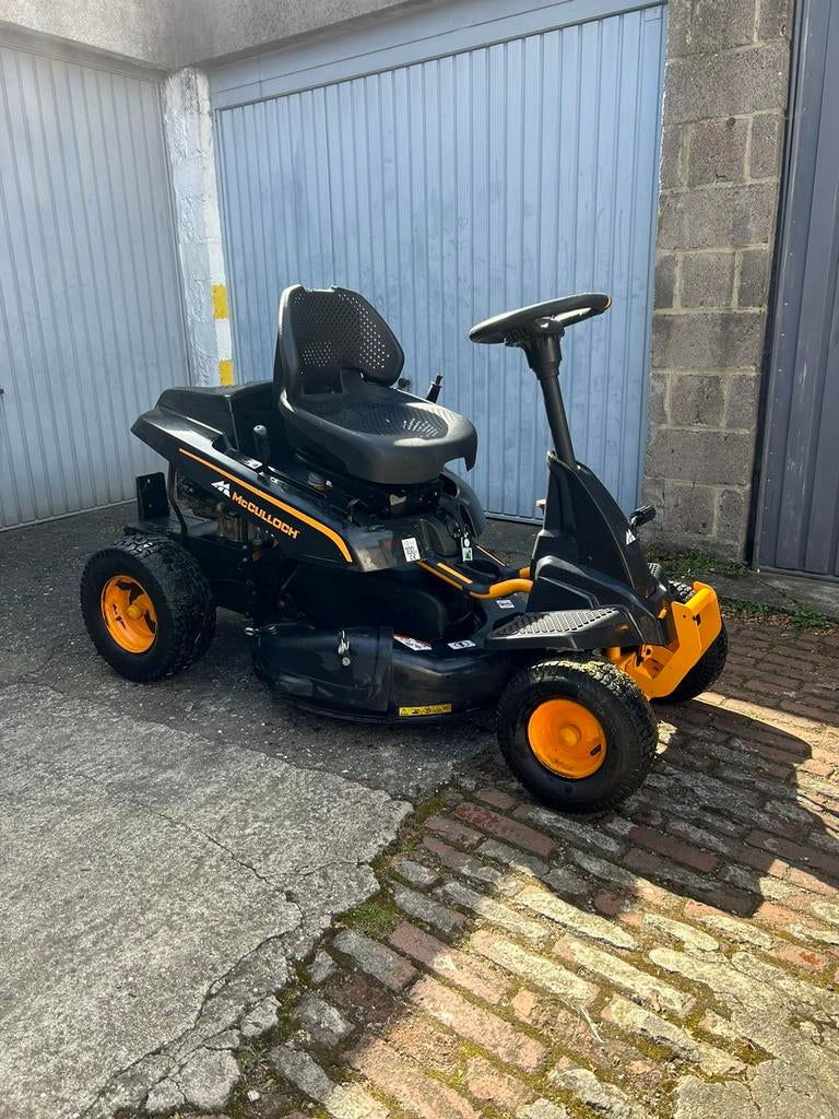Tracteur tondeuse Mc culloch, Enlèvement, Comme neuf