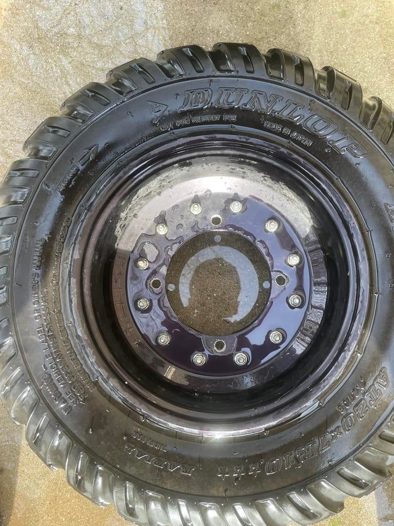 Pneu et jante ltr, Motoren