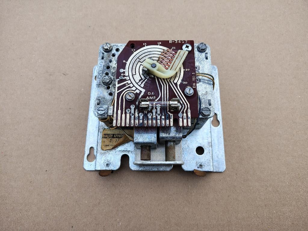 Credit Unit Rowe-AMi MM (Div) jukebox, Verzamelen, Verzenden, Ami