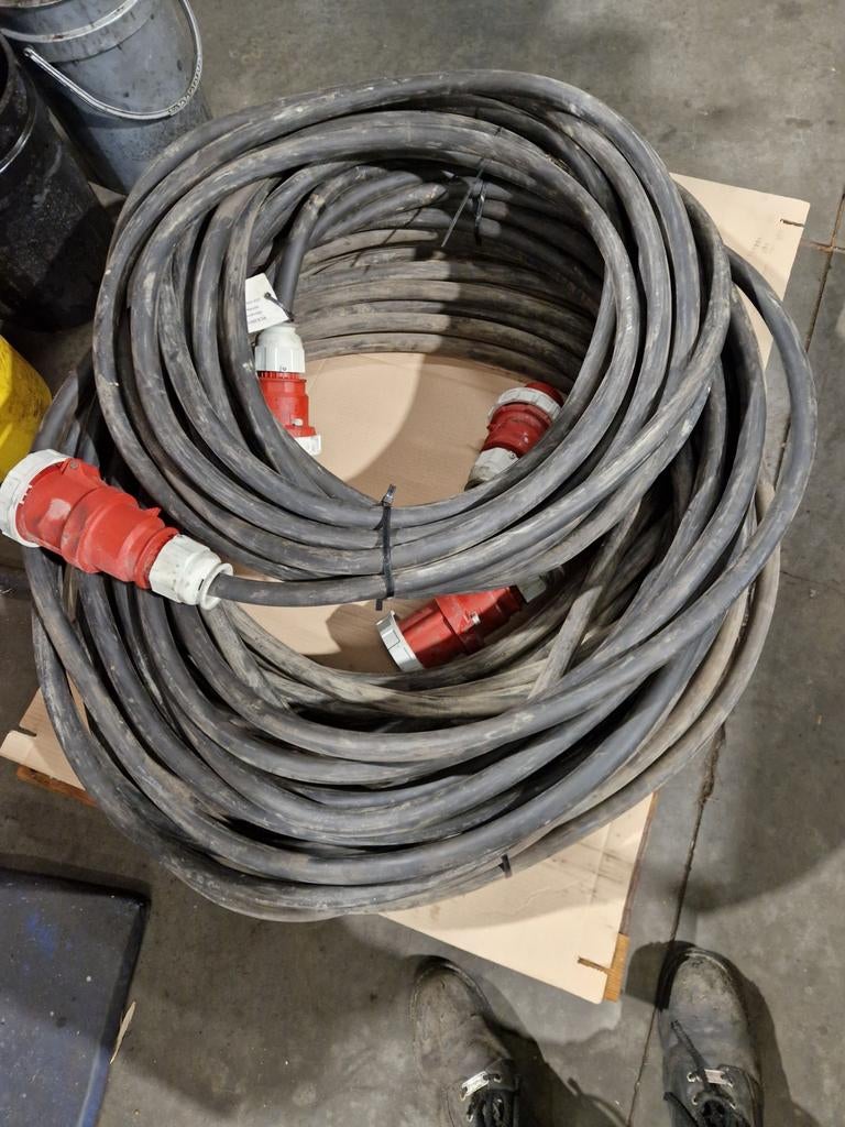 Verlengkabels 25 m 63a 5G16, Doe-het-zelf en Bouw, Aggregaten, Ophalen, Zo goed als nieuw