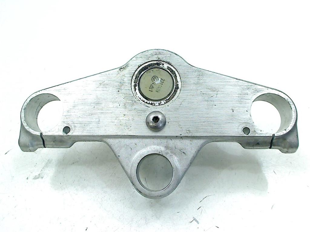 TOP YOKE TROIS POINTS BMW (2332257), Dhr. S. di Majo, Utilisé, Info@cama-motorparts.nl, P.J. Troelstraweg 8 8
3144 CX  MAASSLUIS, NL