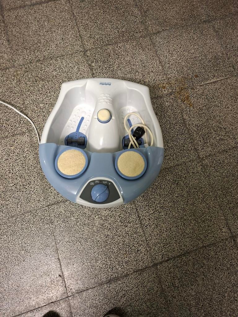 Een voetbad, Ophalen, Zo goed als nieuw, Apparaat