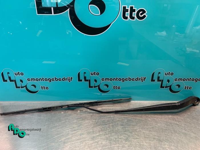 Bras essuie-glace avant d'un Peugeot Expert (Expert 07-), Autos : Pièces & Accessoires, Vitres & Accessoires, -, 3 mois de garantie