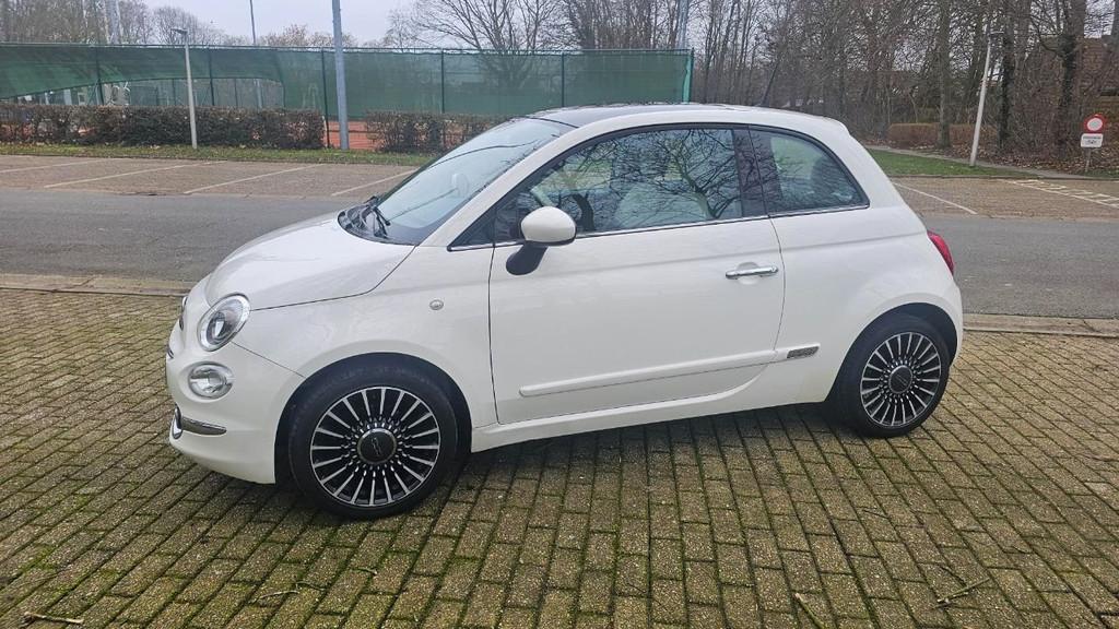 Fiat 500 Lounge (bj 2016), Auto's, Fiat, 4 zetels, Stof, Gebruikt, Wit