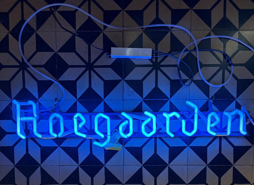 Neon, reclame, lichtreclame, Verzamelen, Ophalen, Gebruikt