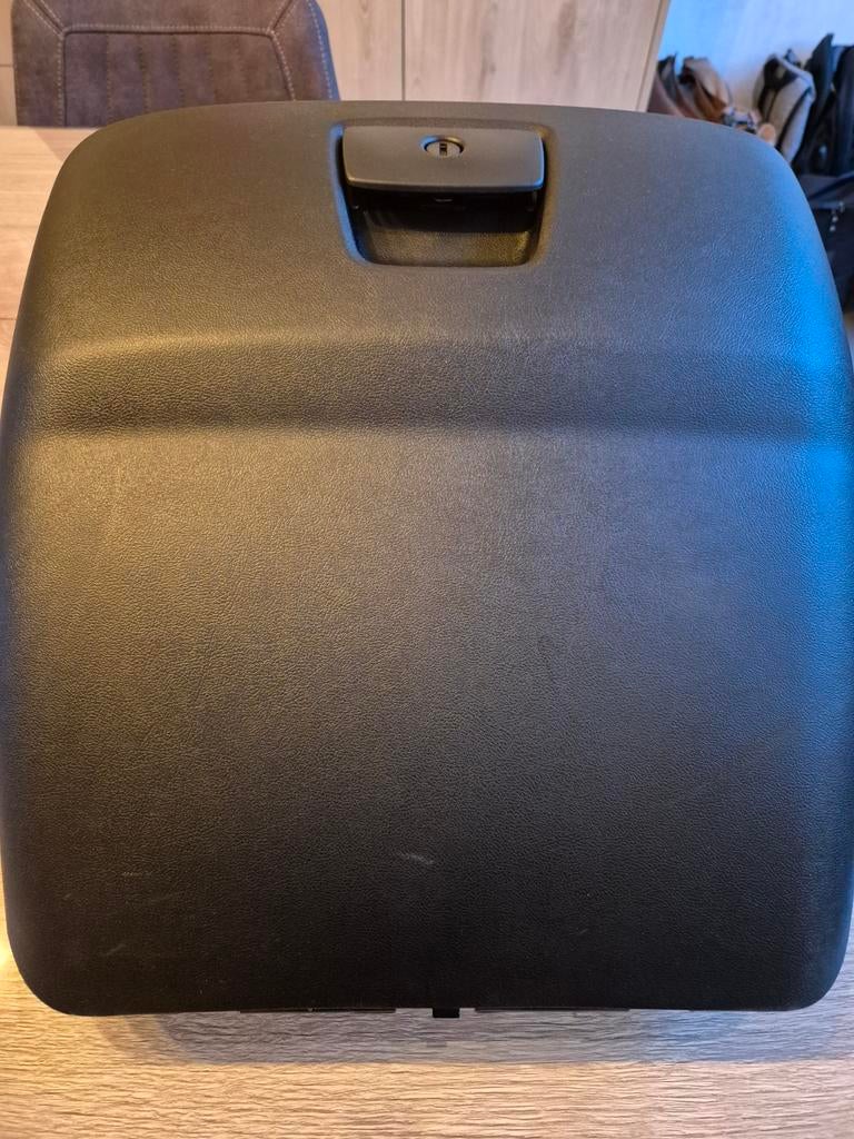 Compartiment de rangement Fiat Ducato, Autos, Fiat, Achat, Noir, Ducato, Particulier