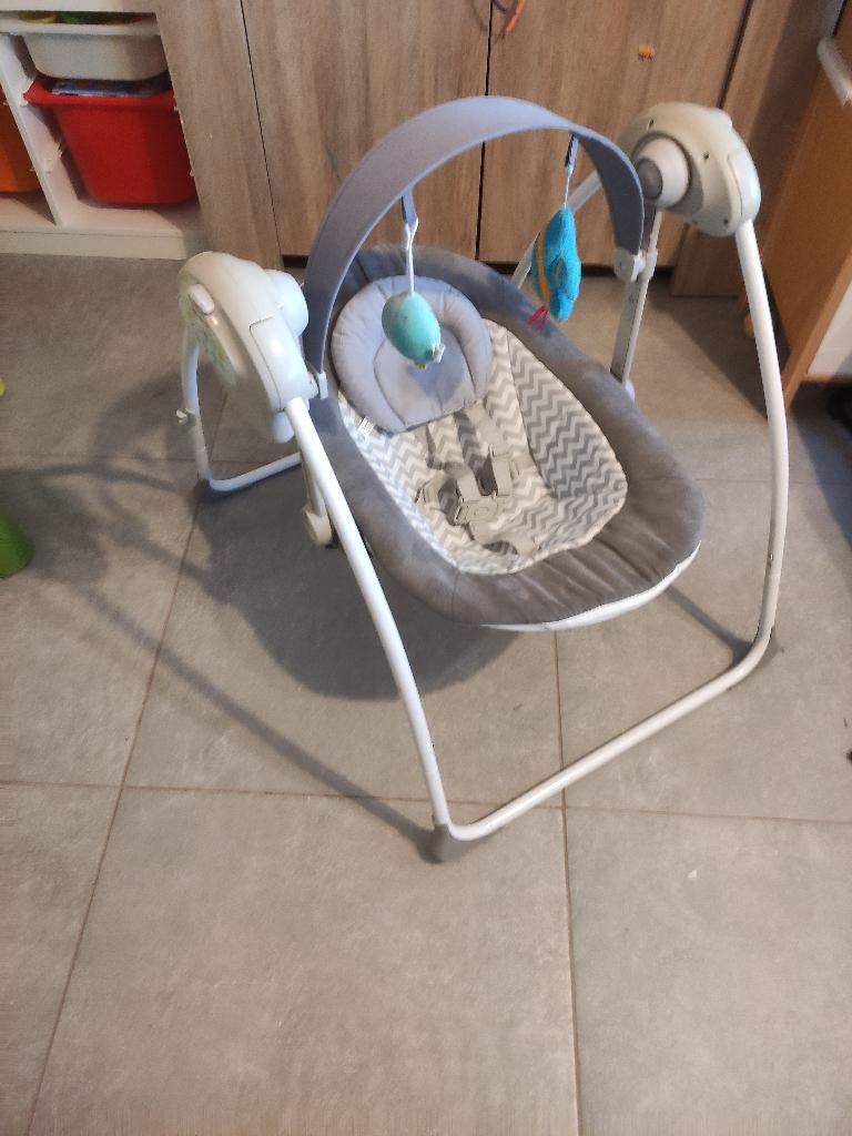Balançoire pour bébé Badabulle, Autres marques, Avec ceinture(s), Enlèvement, Utilisé