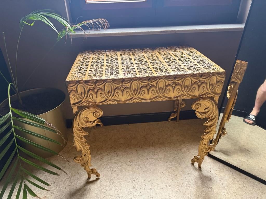 Barokrococo stijl bijzettafeltje, Huis en Inrichting, Ophalen, Zo goed als nieuw, Rechthoekig, Metaal of Aluminium