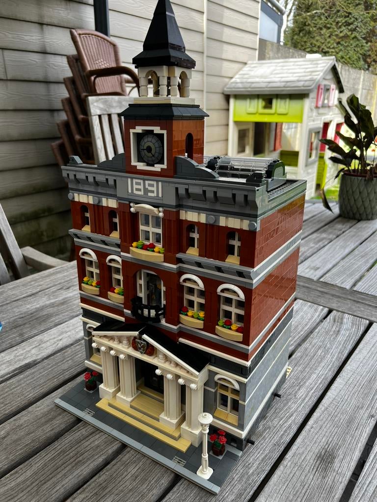 Lego Creator Expert 10224 Town Hall - Gemeentehuis, Kinderen en Baby's, Speelgoed | Duplo en Lego, Ophalen of Verzenden, Gebruikt
